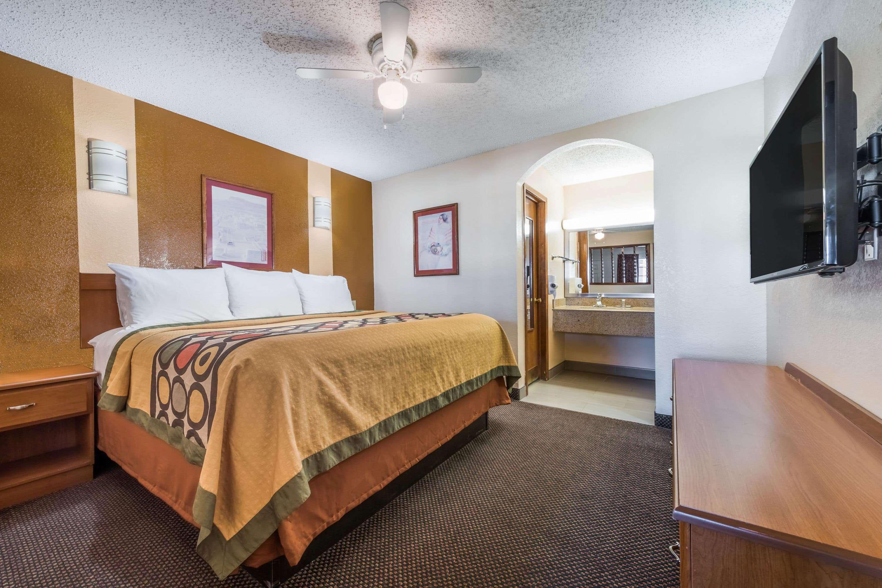 Super 8 By Wyndham Waco/Mall Area Tx Exterior foto